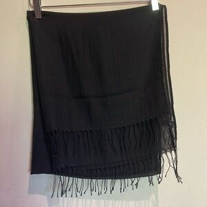 Ann Taylor Lightweight wrap scarf OS